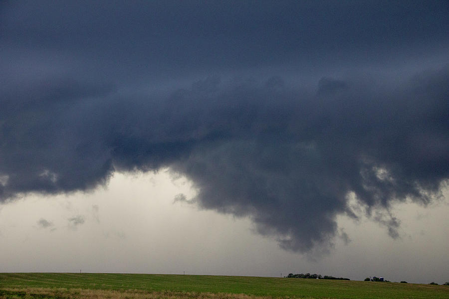 McLuvn Nebraska Thunderstorms 030 Photograph by NebraskaSC