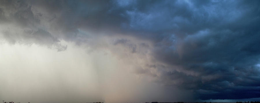 McLuvn Nebraska Thunderstorms 047 Photograph by NebraskaSC