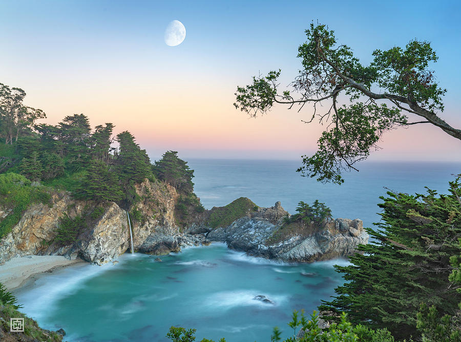 Mcway Photograph - Mcway Falls Sleepover by Tim Hungerford Mcway Photograph - Mcway Falls Sleepover by Tim Hungerford