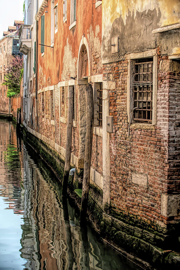 Medieval Homes on Venice Canal Photograph by David Letts