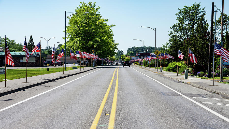 Memorial Day Traffic in Everson Photograph by Tom Cochran