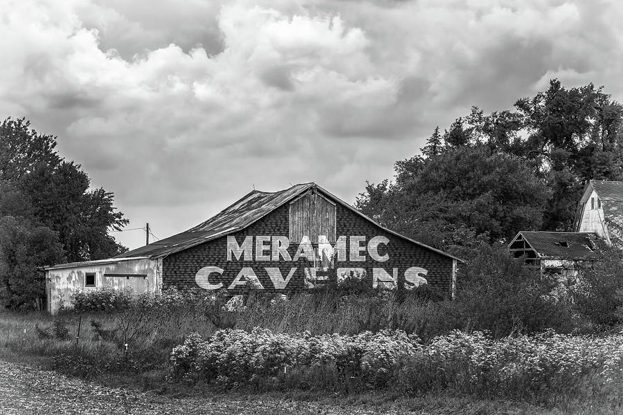 Meramec Caverns Barn - Route 66 - Cayuga, Illinois Photograph by Susan Rissi Tregoning