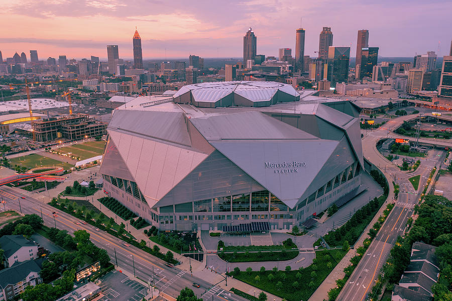 Mercedes-Benz Stadium Photograph by Allen Blodgett | Fine Art America