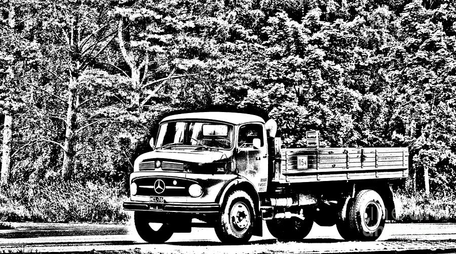 Mercedes-benz Truck 1 Photograph