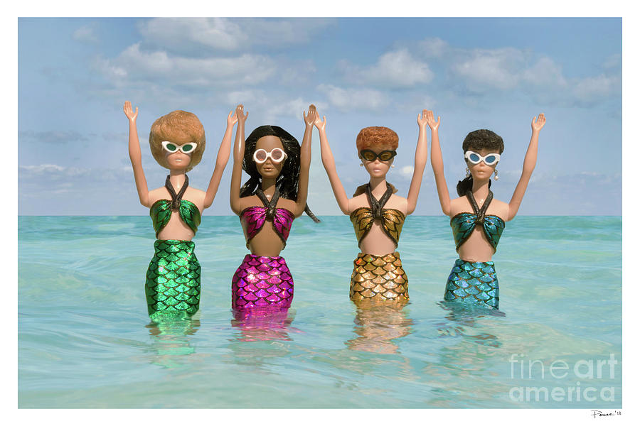 Mermaid Dip Digital Art by David Parise