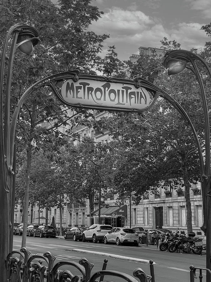 Metropolitain in the 16th Paris Photograph by Georgia Clare