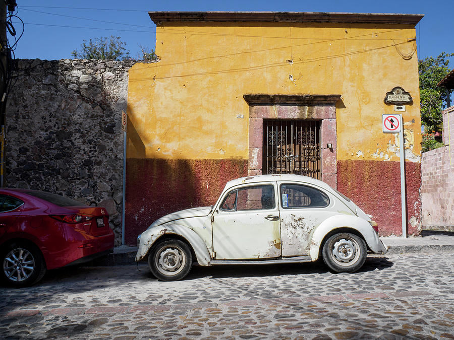 Mexican Volkswagen Beetle Photograph by Mary Lee Dereske