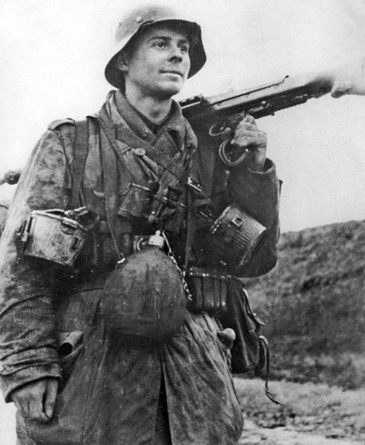 MG-42 machine gunner from the Luftwaffe Field Division Painting by ...