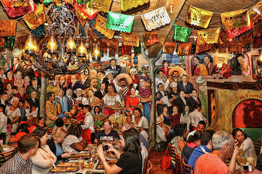 Mi Tierra Cafe y Panaderia - San Antonia Photograph by Allen Beatty ...