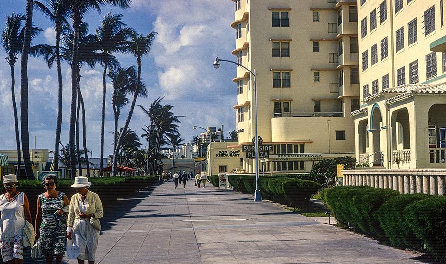 Miami Beach 1966 Photograph By Jw Freshour - Fine Art America