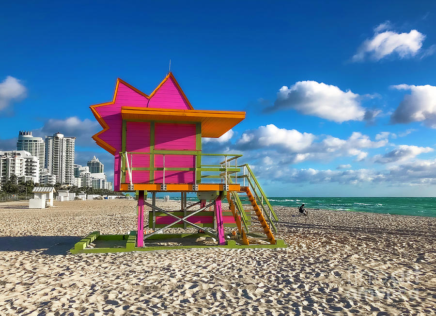 Miami Lifeguard Tower Pink Photograph by Elissa White - Pixels