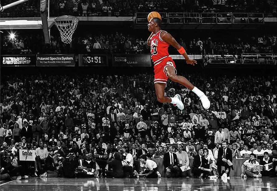 Michael Jordan Iconic 'Air Jordan' dunk at the 1988 All-Star Slam Dunk ...