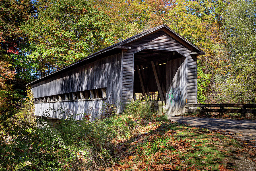 Middle Road Covered Bridge Photograph by Dale Kincaid