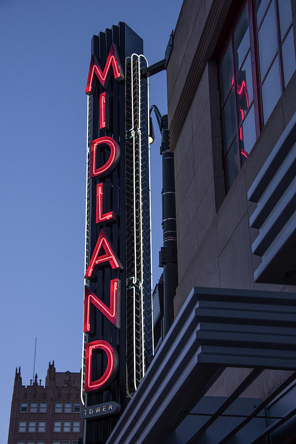 Midland Tower - 5071 Photograph