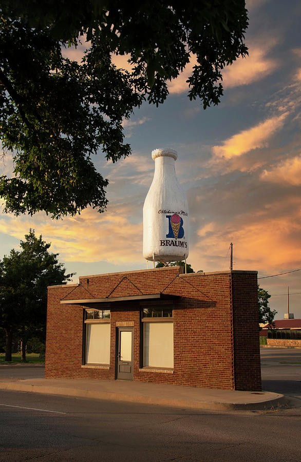 Milk Bottle Grocery, Oklahoma City 2018 Photograph