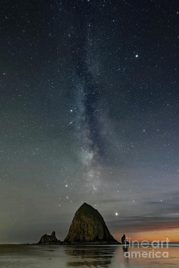 Milky Way Over Cannon Beach Photograph by Tom Watkins PVminer pixs