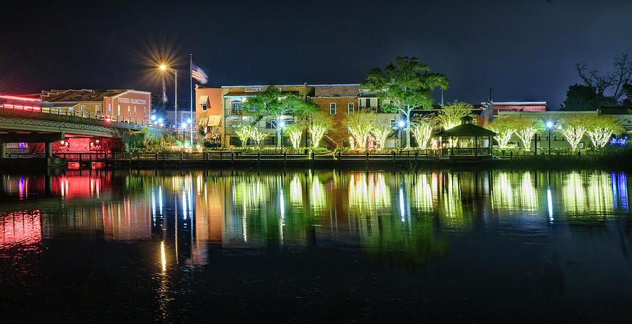 Milton, FL - Riverwalk At Christmas Photograph By Bill Chambers - Pixels