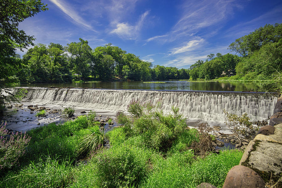 Milton Lake Park in Rahway New Jersey Photograph by Daniel Portalatin