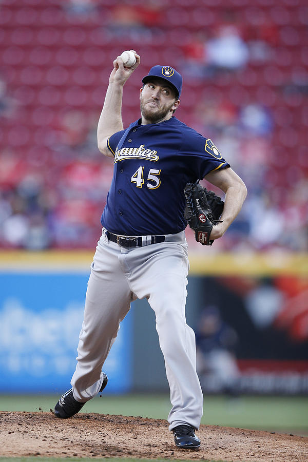 Milwaukee Brewers v Cincinnati Reds Photograph by Joe Robbins Milwaukee Brewers v Cincinnati Reds Photograph by Joe Robbins