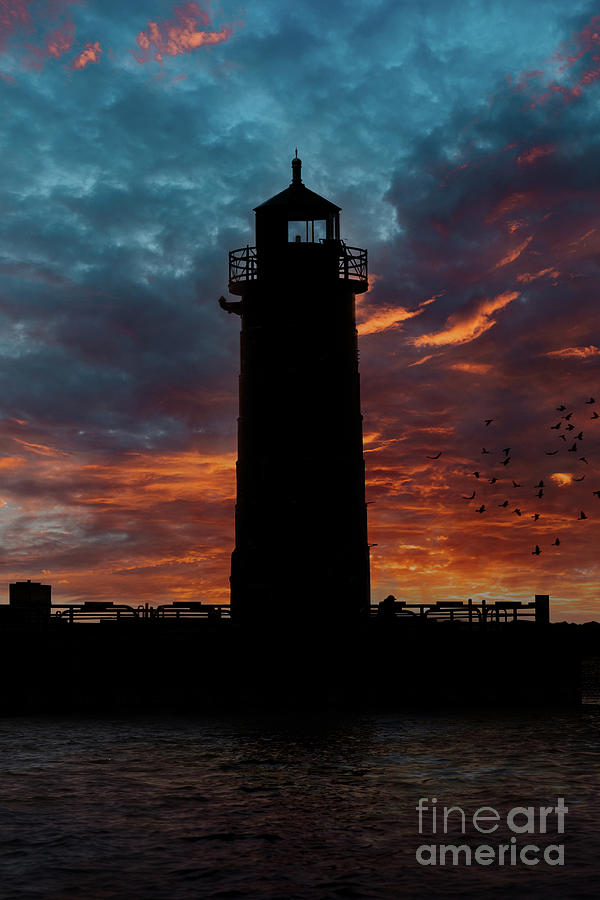 Milwaukee Pierhead Lighthouse 1 Photograph by Jarrod Erbe