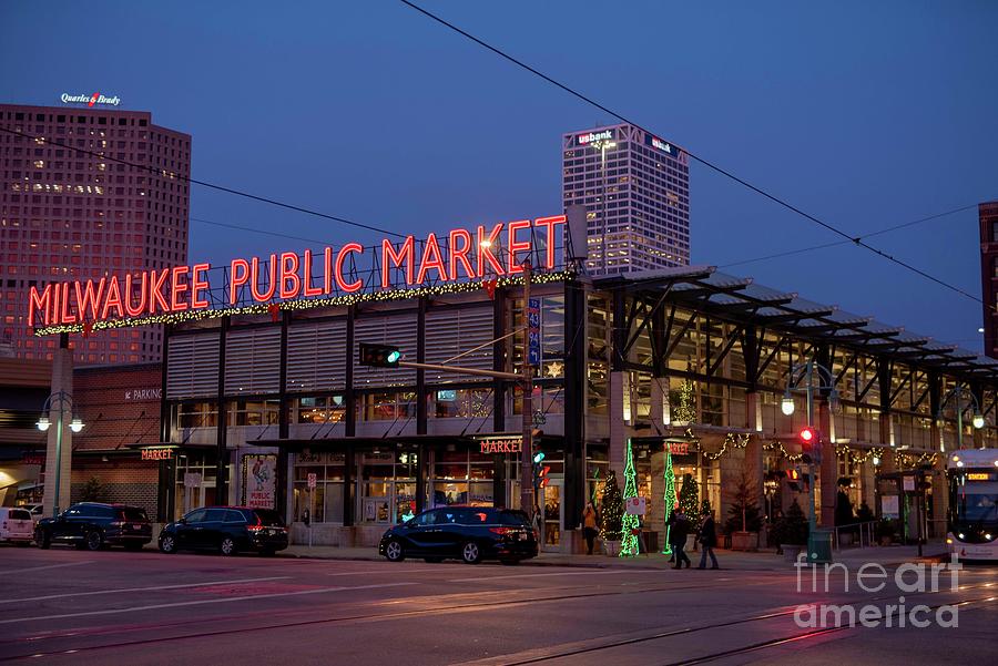 Milwaukee Public Market evening Photograph by David Bearden