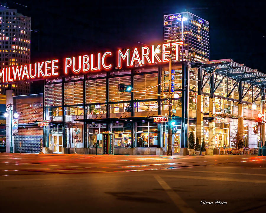Milwaukee Public Market Photograph by GLENN Mohs