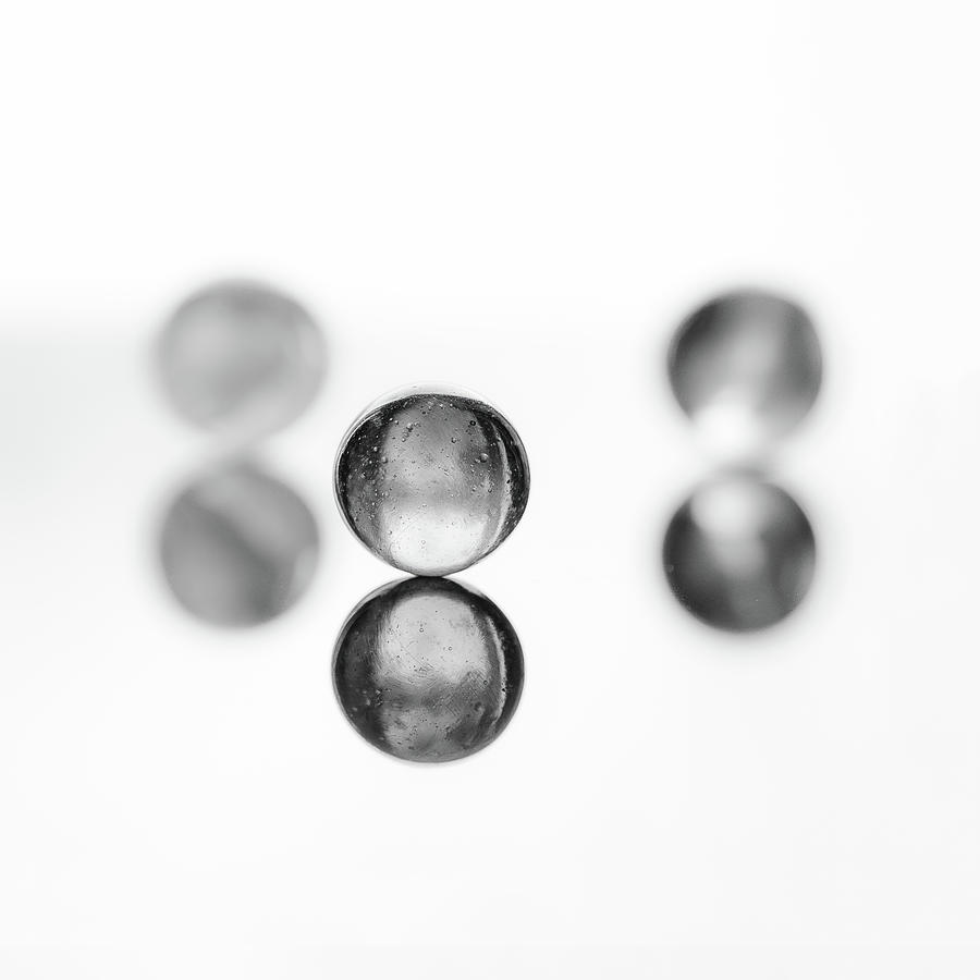 Minimalist Marbles #7 Photograph by Jon Woodhams