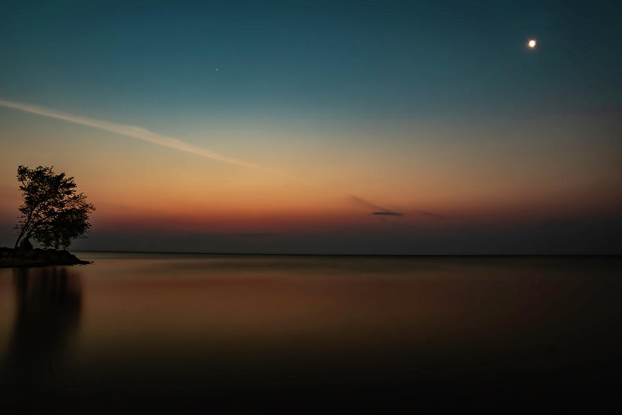 Minimalist shore scene  Photograph by Sven Brogren