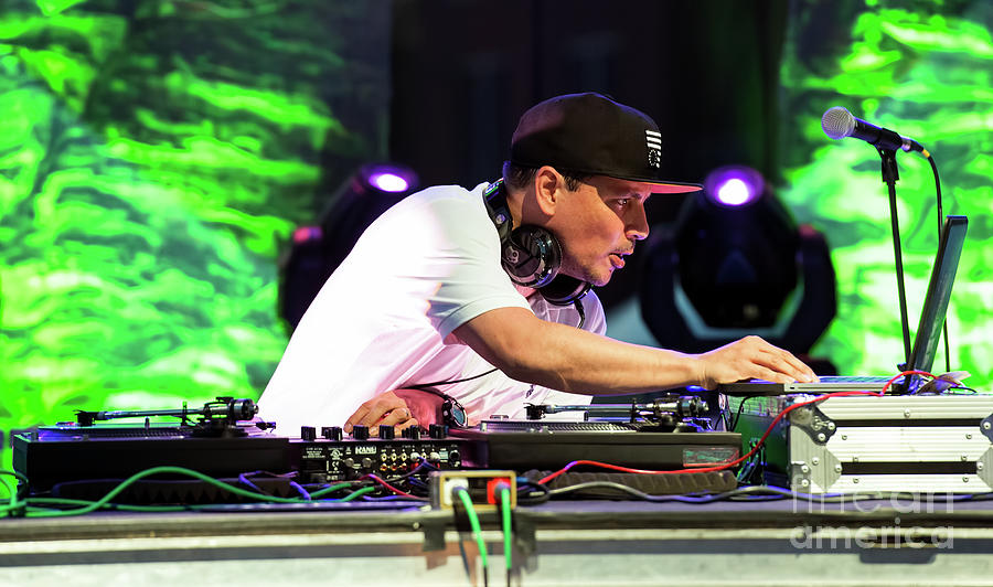 2014 Photograph - Mix Master Mike by David Oppenheimer