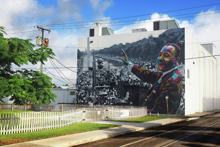 MLK Mural Photograph by Luz Resto MLK Mural Photograph by Luz Resto