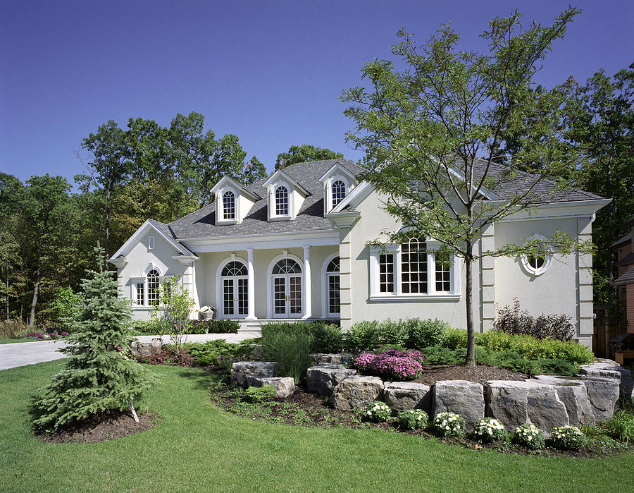 Modern House Exterior Photograph by Fotografia Inc.