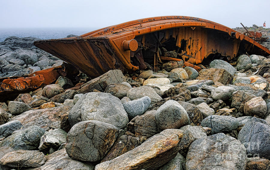Monhegan Island DT Sheridan Shipwreck Photograph by Olivier Le Queinec