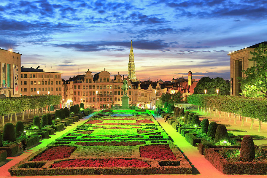 Grand Place in old town Brussels, Belgium city skyline Stock Photo | Adobe  Stock