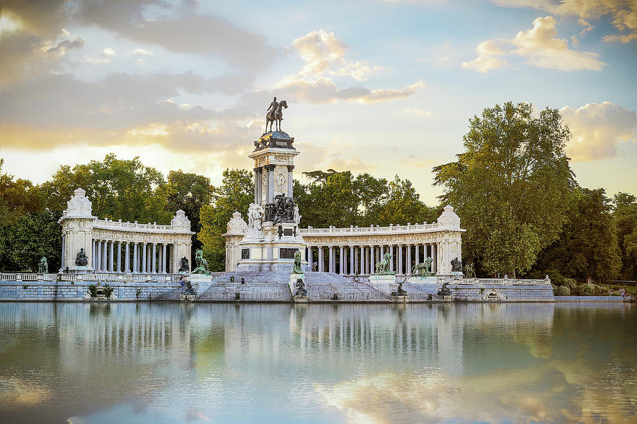 Monument Alfonso XII in the Retiro Park in Madrid. Sunrise. Photograph ...