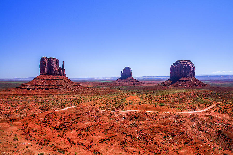 Monument Valley Photograph by Dale R Carlson
