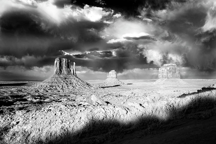 Monument Valley VI Photograph by David Kleeman