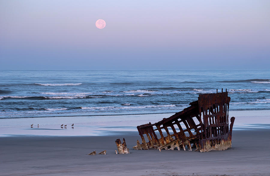 Moon and Peter iredale Photograph by Robert Potts