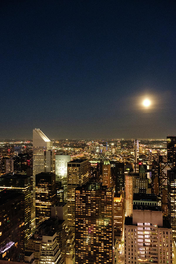Moon over Manhattan Photograph by Alberto Zanoni