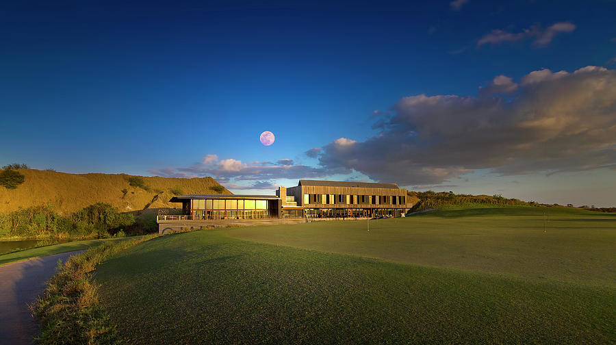 Moon Over Streamsong Golf Resort Photograph by Mark Andrew Thomas
