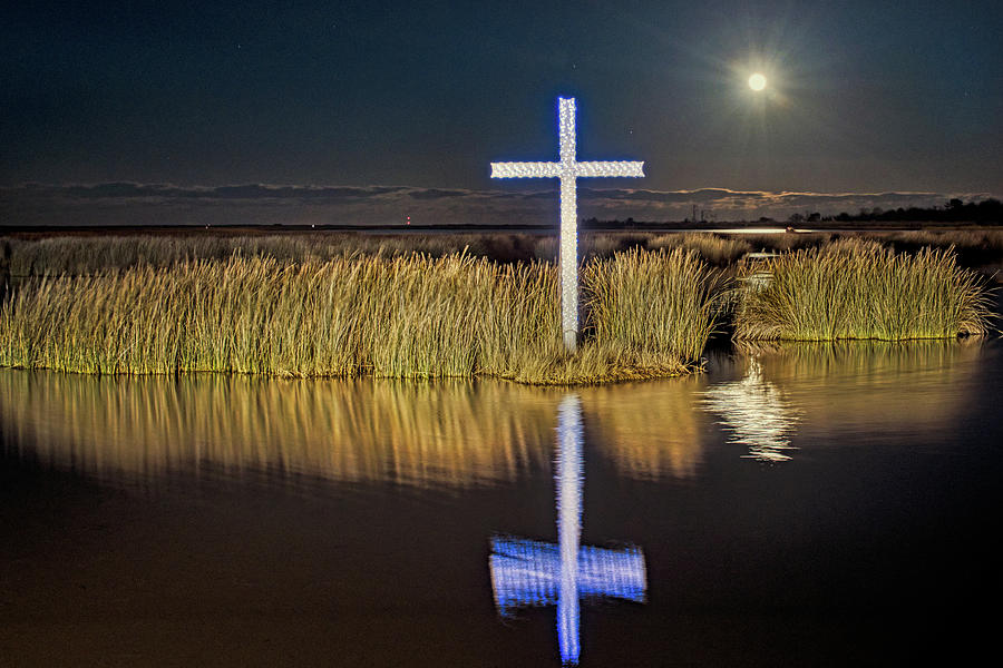 Moon Rise at Cross Photograph by Jerry Gammon