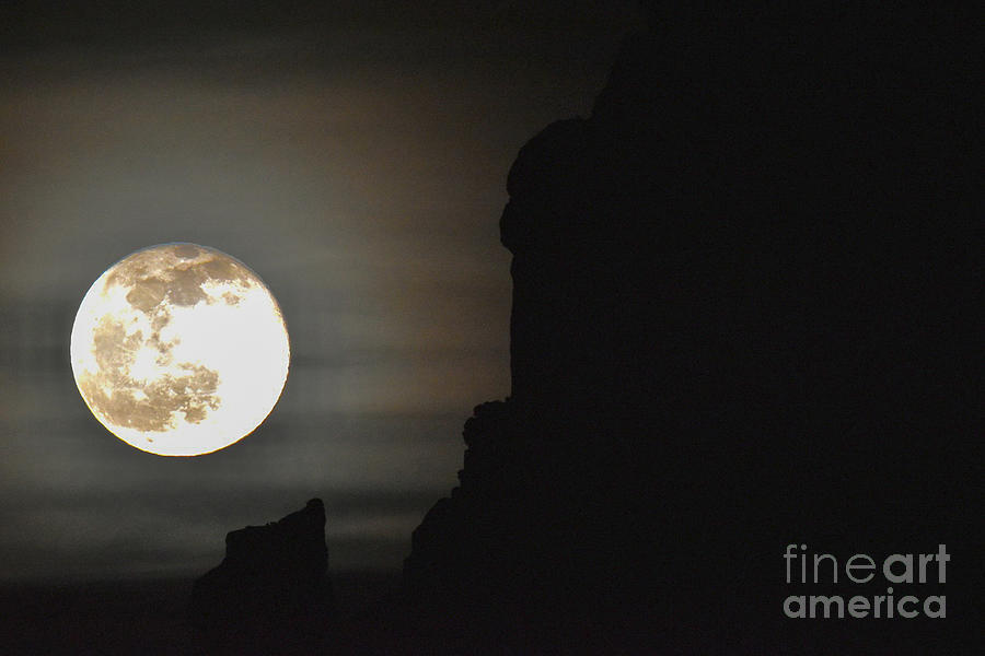 Moon Rising over Superstition Mountains Digital Art by Tammy Keyes