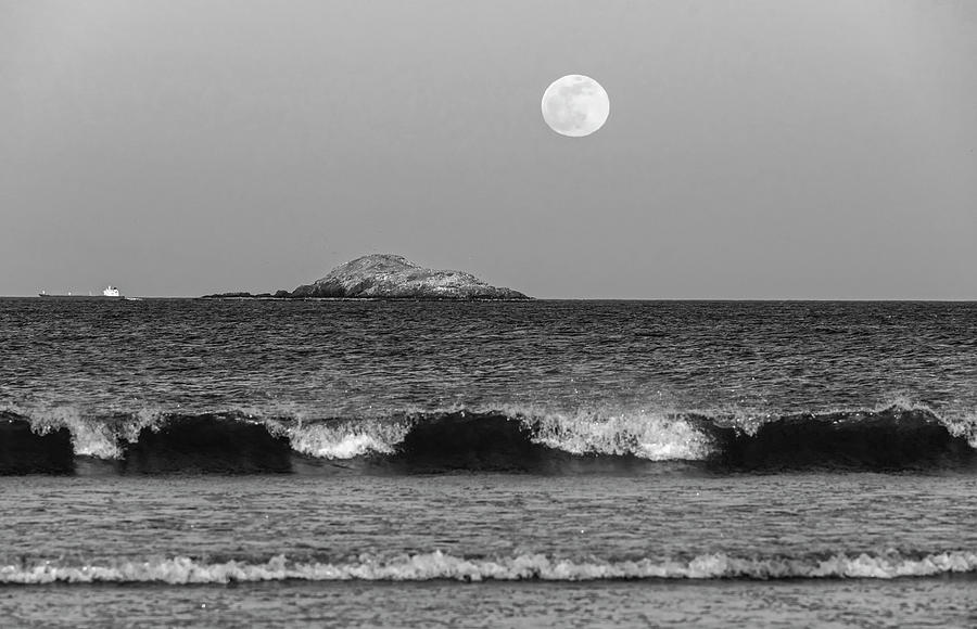 Moonrise over Egg Rock in From Nahant Beach Black and White Photograph by Toby McGuire