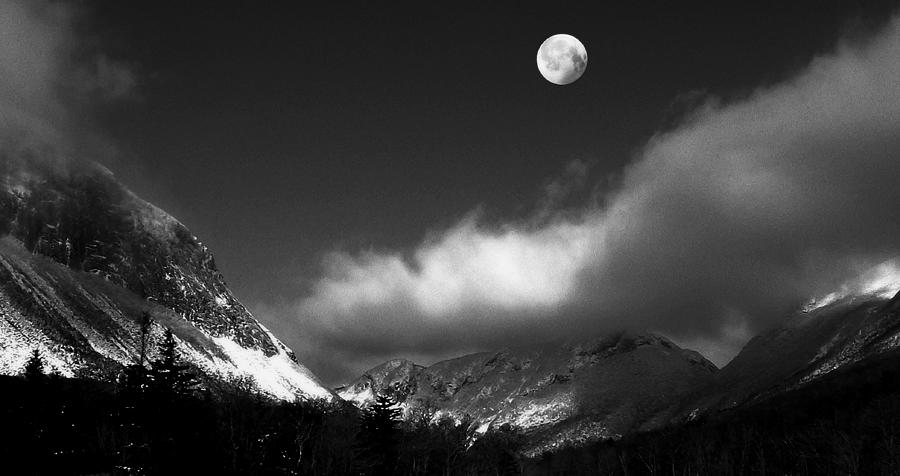 Moonrise Over Franconia Notch Photograph by Wayne King