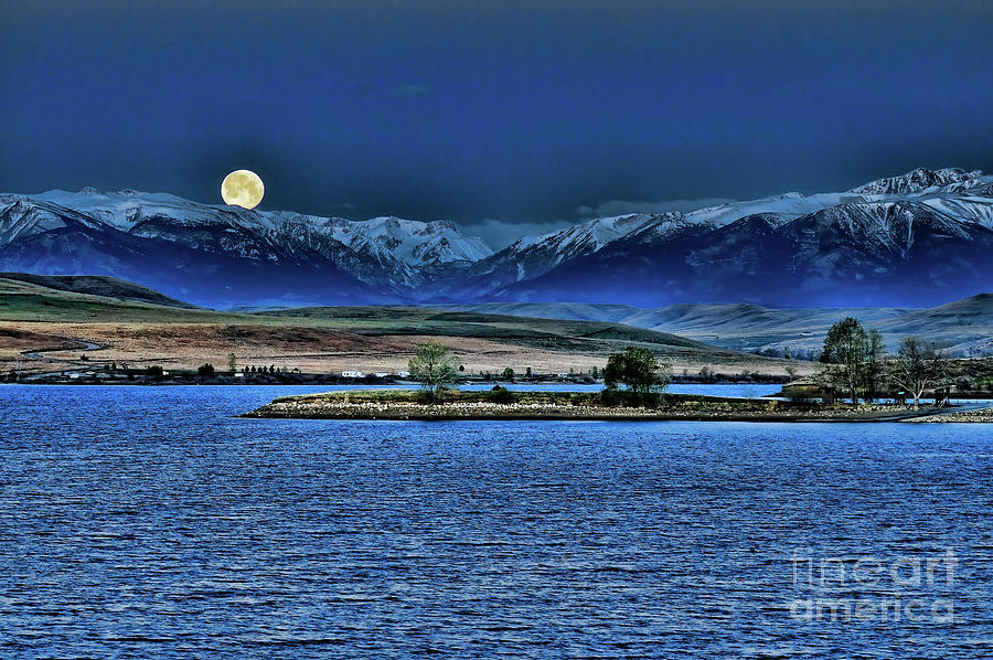 Spring Photograph - Moonset Over Cooney by Gary Beeler