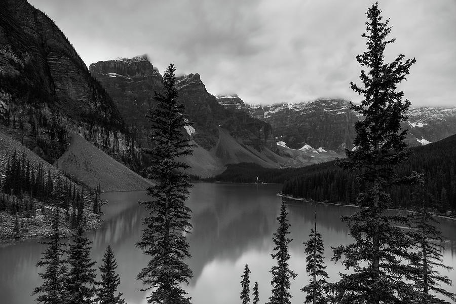 Moraine Lake Black And White Morning Photograph by Dan Sproul
