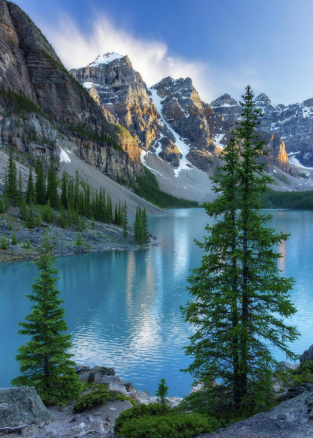 Moraine Lake, Sunset Photograph by Kit Gentry - Fine Art America