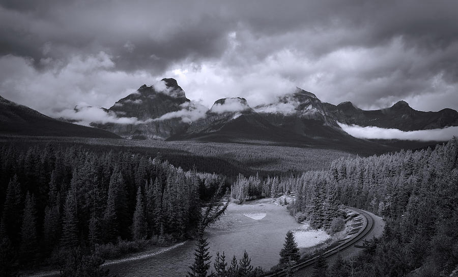 Morants Curve Canada Black And White Photograph by Dan Sproul