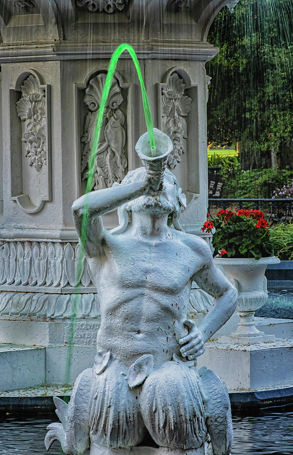 More Forsyth Fountain Green Photograph by Tom Singleton