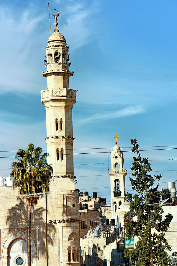 Mosque of Omar Crescent Photograph by Munir Alawi