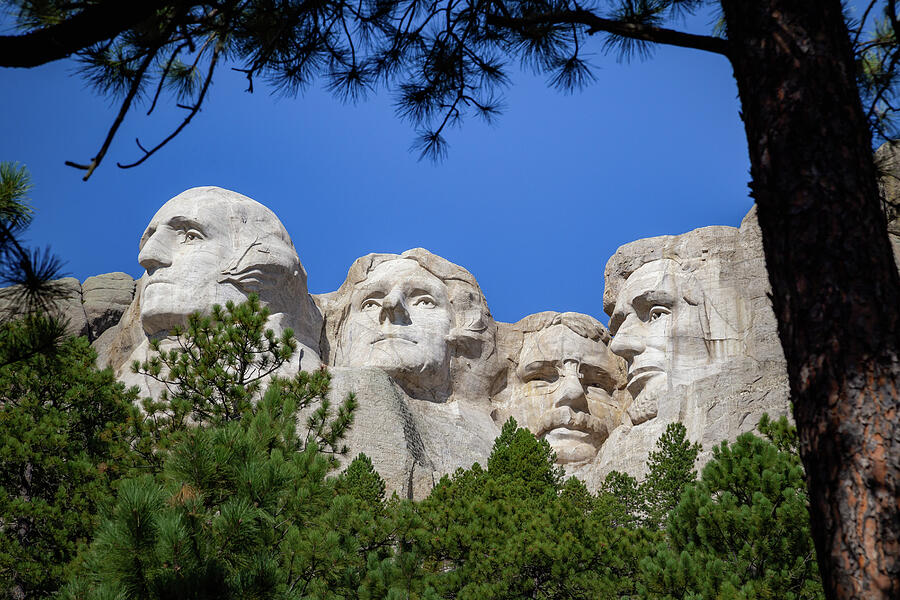 Mount Rushmore Against Blue Sky Photograph - Mount Rushmore 9 by Cindy Robinson